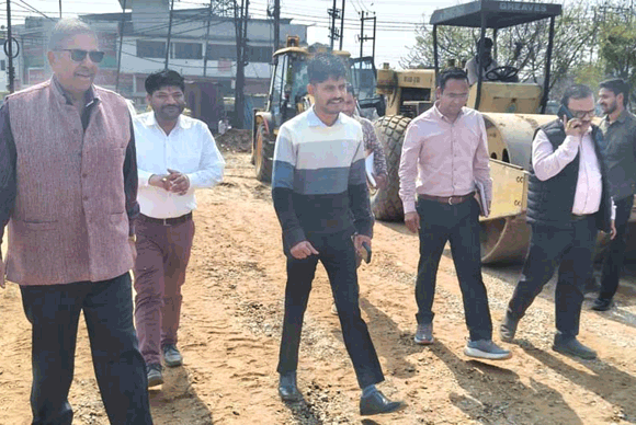 28 फरवरी तक हर हाल में पूरा करें पुल पहुंच मार्ग: नगरायुक्त