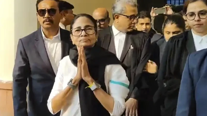 सुप्रीम कोर्ट में बोलीं ममता, हमे इंसाफ़ नहीं मिल रहा, आपके आदेश का उल्लंघन हो रहा