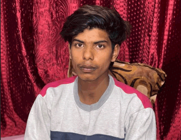 युवक को नकाबपोश बदमाशो ने मारपीट कर घायल किया