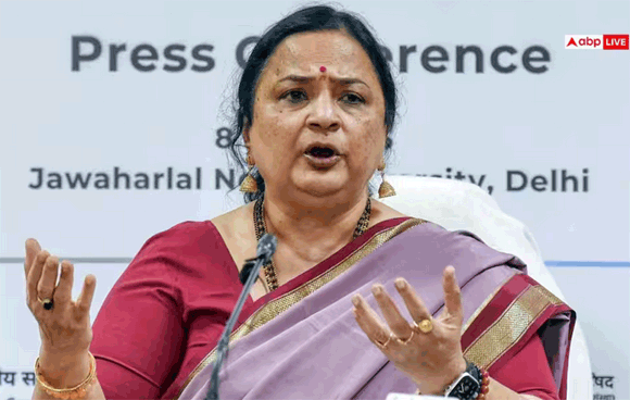 JNU: चर्चा में VC की पीड़ित भाव पर टिप्पणी, बोलीं- ‘विक्टिम कार्ड खेलकर आगे नहीं बढ़ सकता समाज’