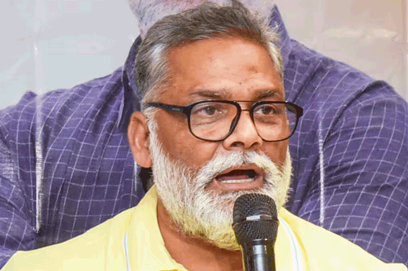 यूथ कांग्रेस अध्यक्ष उदयभानु की गिरफ्तारी से भड़के सांसद पप्पू यादव, ‘गलगोटिया वालों की…’