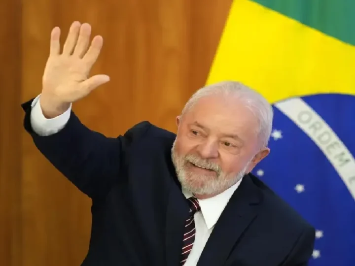 ब्राजील के राष्ट्रपति लुइज इनासियो लूला दा सिल्वा पहुंचे भारत, AI समिट में होंगे शामिल