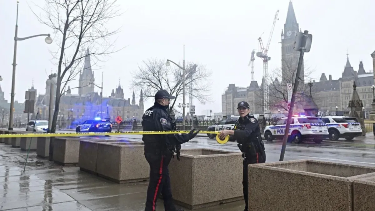 कनाडा के टंबलर रिज स्कूल में चलीं ताबड़तोड़ गोलियां, संदिग्ध हमलावर समेत 10 की मौत