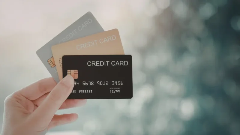 1 अप्रैल से क्रेडिट कार्ड के नियमों पर लागू होंगे 5 अहम बदलाव, जानिए कैसे बदलेंगे आपके खर्च के तरीके