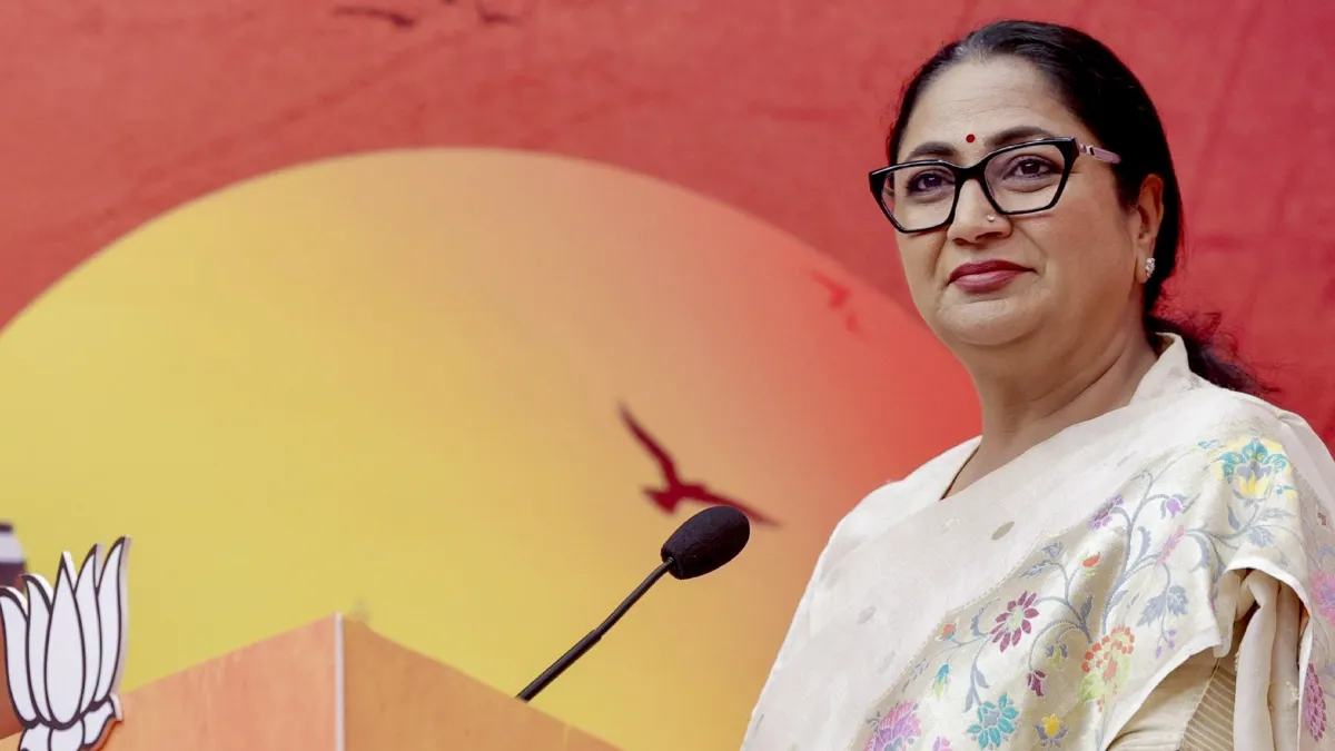 दिल्ली में बीजेपी सरकार का एक साल पूरा, देखें कितने वादे पूरे किए-कितने अधूरे