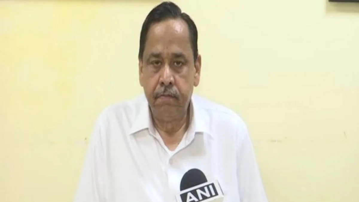 ‘साइकिल’ पर सवार हो सकते हैं नसीमुद्दीन सिद्दीकी, यूपी चुनाव से पहले सपा को मिलने जा रहा बड़ा मुस्लिम चेहरा