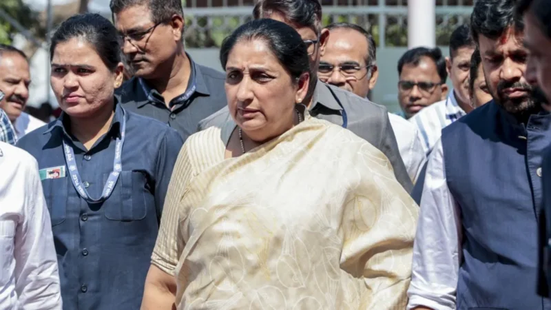 सुनेत्रा पवार बनीं NCP की राष्ट्रीय अध्यक्ष, कार्यकारिणी की बैठक में हुआ फैसला