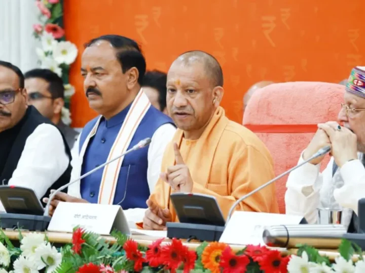 बजट में यूपी के किस जिले को क्या मिला? यहां देखें पूरी लिस्ट