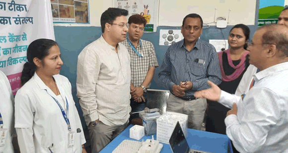 जिला महिला चिकित्सालय में एचपीवी टीकाकरण बूथ का उद्घाटन