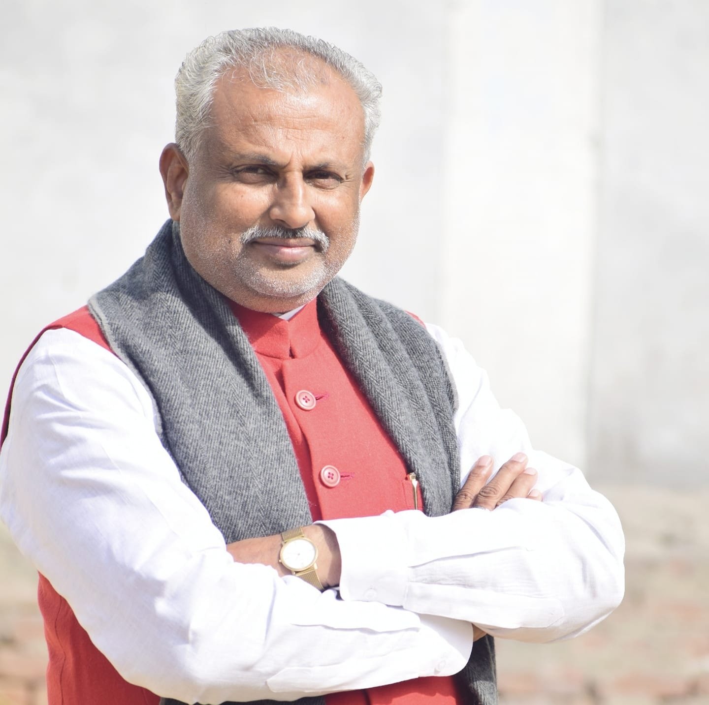 ‘सड़क पर नमाज पढ़ने वाले पाकिस्तान जाएं या फिर…’, यूपी के मंत्री ठाकुर रघुराज सिंह का विवादित बयान