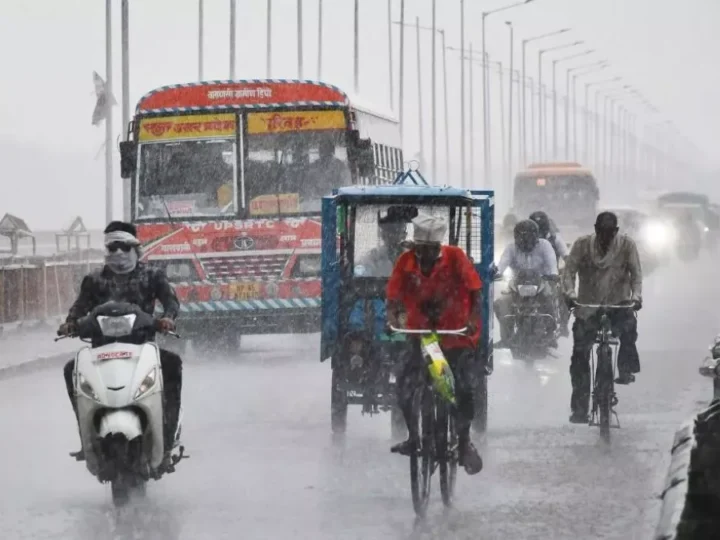 यूपी में बारिश और ओलावृष्टि का ऑरेंज अलर्ट, 50-60km की रफ्तार से चलेंगी हवाएं, IMD ने दी चेतावनी