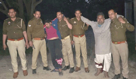 पुलिस ने मुठभेड़ में घायलावस्था में दबोचे दो शातिर गौकश