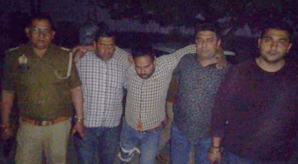 पुलिस ने मुठभेड़ में घायलावस्था में दबोचा एक वांछित गौकश, दूसरा फरार