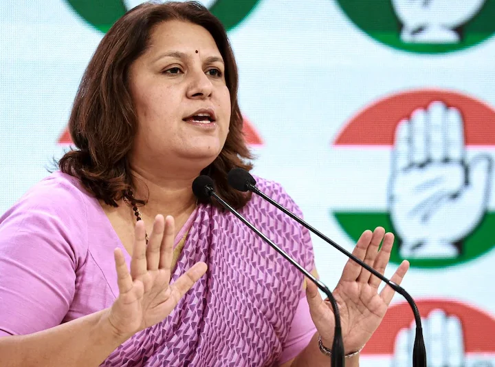 ‘भारत गायब, यह कबूल नहीं’, ईरान-अमेरिका युद्ध में पाकिस्तान की मध्यस्थता पर भड़की कांग्रेस