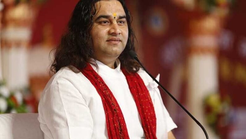 ‘गौ रक्षक को मार दिया…’, फरसा वाले बाबा की मौत पर बोले कथावाचक देवकीनंदन ठाकुर