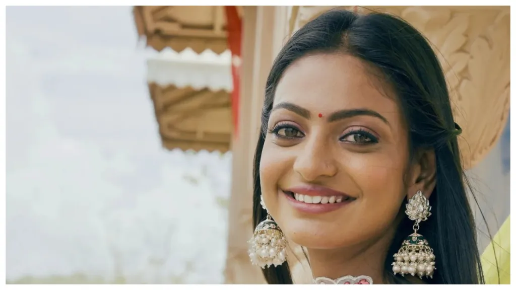 ‘…मारने-काटने की धमकी दी जा रही है’, मोनालिसा का नया वीडियो संदेश, जानें किस पर लगाया आरोप