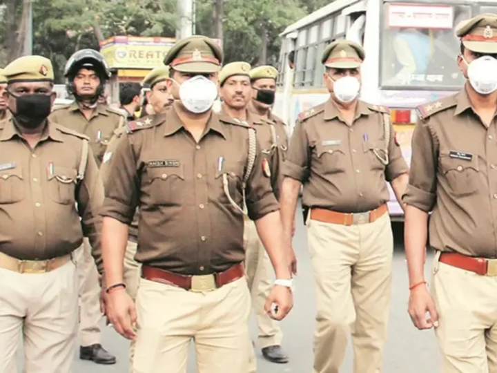 यूपी में सब इंस्पेक्टर भर्ती की लिखित परीक्षा: 1090 केंद्रों पर दो पालियों में एग्जाम, 15 लाख 75 हजार 760 कैंडिडेट शामिल