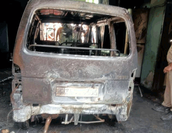 चाप्परचीडी में सिलेंडर लीक होने से लगी आग मे लाखो का नुकसान