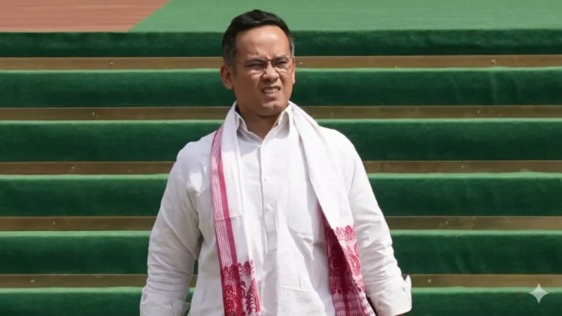 असम विधानसभा चुनाव: दलबदल से कांग्रेस परेशान, क्या गौरव गोगोई हैं चुनौती के लिए तैयार?