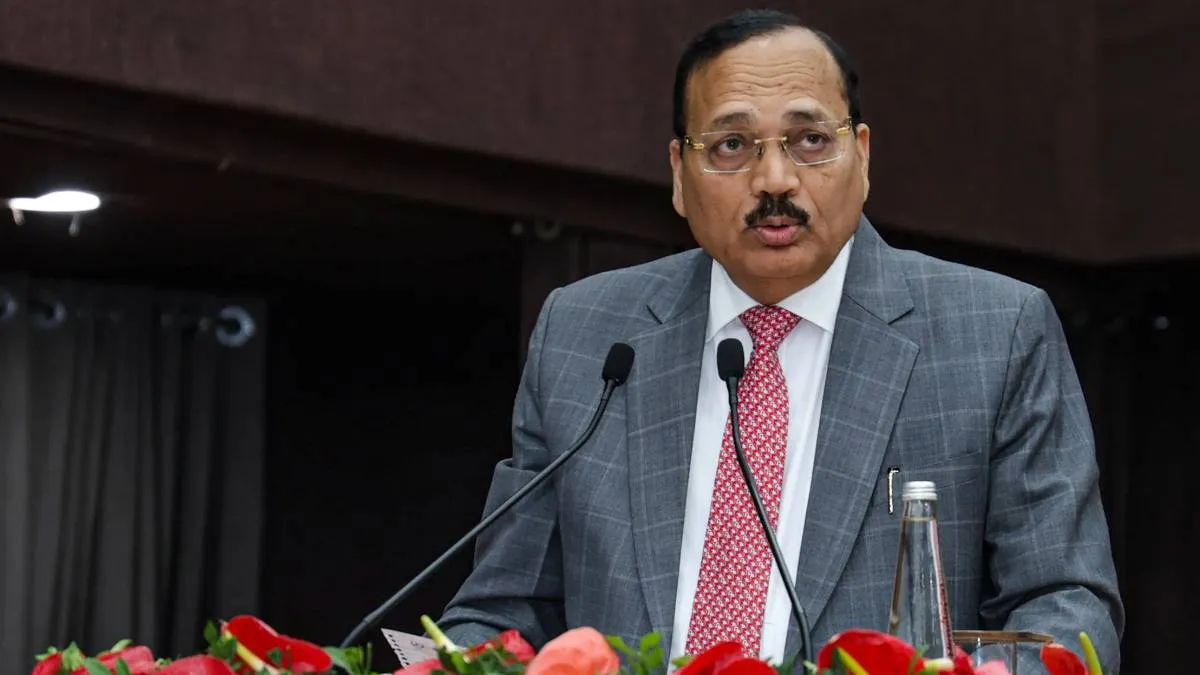 ‘पश्चिम बंगाल सरकार डीजीपी को राज्यसभा भेजने में व्यस्त है’, DGP की नियुक्ति मामले में CJI सूर्य कांत की टिप्पणी