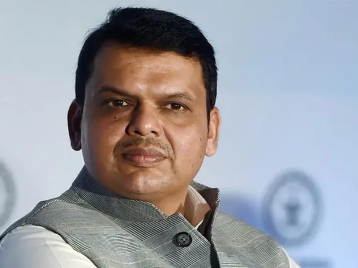 किसानों के लिए ‘कर्जमाफी’ और जारी रहेगी ‘लाडकी बहिण योजना’, महाराष्ट्र के लोगों को सीएम फडणवीस का बड़ा ऐलान