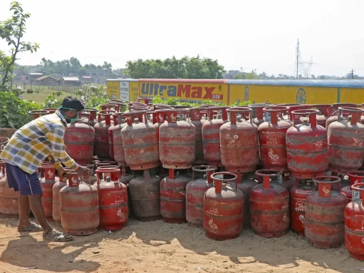 कमर्शियल गैस सिलेंडर पर सरकार का बड़ा फैसला, राज्यों को 10 प्रतिशत अतिरिक्त LPG कोटा मिलेगा