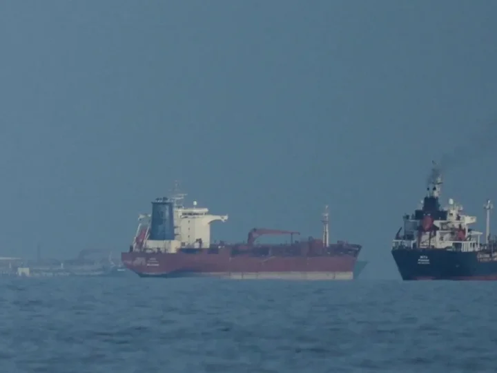 जयशंकर की कॉल और बन गई बात, ईरान ने दी होर्मुज स्ट्रेट से भारतीय जहाजों को गुजरने की इजाजत