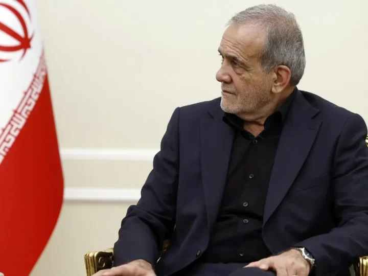 ‘होर्मुज स्ट्रेट को पूरी तरह बंद कर देगा ईरान’, ट्रंप की धमकी का ईरान पर कोई असर नहीं, किया पलटवार