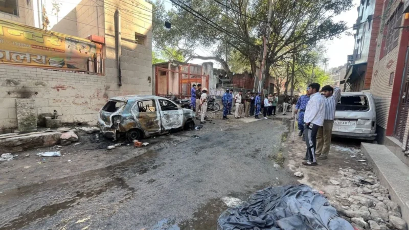 उत्तम नगर हत्याकांड में बड़ा एक्शन! पुलिस ने 3 महिलाओं को हिरासत में लिया, पूछताछ शुरू