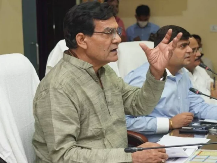 यूपी में स्मार्ट मीटर से हो रही परेशानी होगी दूर! उर्जा मंत्री एके शर्मा बोले- 45 दिन तक…