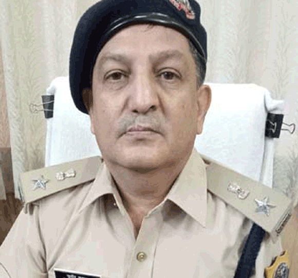 अंतराज्यीय चैकपोस्टों पर पैनी नजर रखें आबकारी अधिकारी: उप आबकारी आयुक्त