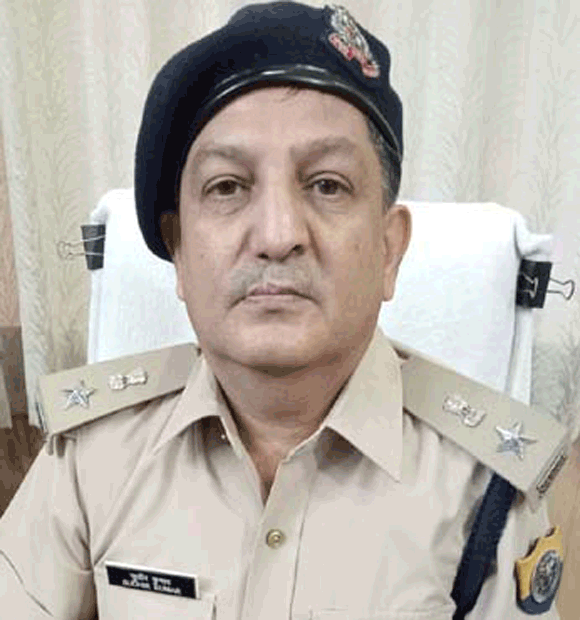 अंतराज्यीय चैकपोस्टों पर पैनी नजर रखें आबकारी अधिकारी: उप आबकारी आयुक्त