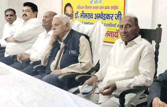 कलैक्ट्रेट बार एसोसिएशन ने श्रद्धापूर्वक मनाई बाबा साहेब अम्बेडकर जयंती