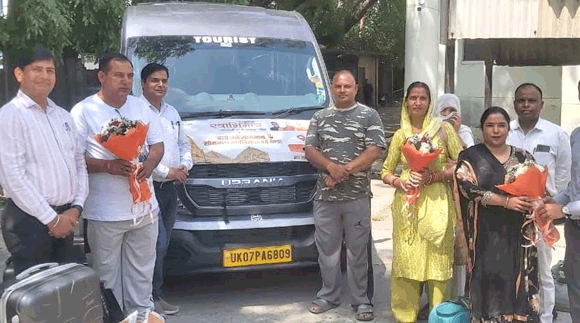 सोमनाथ स्वाभिमान पर्व हेतु सहारनपुर से दल लखनऊ रवाना