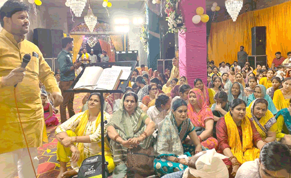 धूमधाम से मनाया गया मां पीताम्बरा का जन्मोत्सव