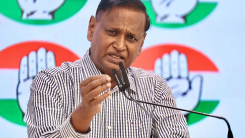 अरविंद केजरीवाल पर कांग्रेस नेता का बड़ा निशाना- ‘हर मामले में खुद ही जज बनना चाहते हैं’