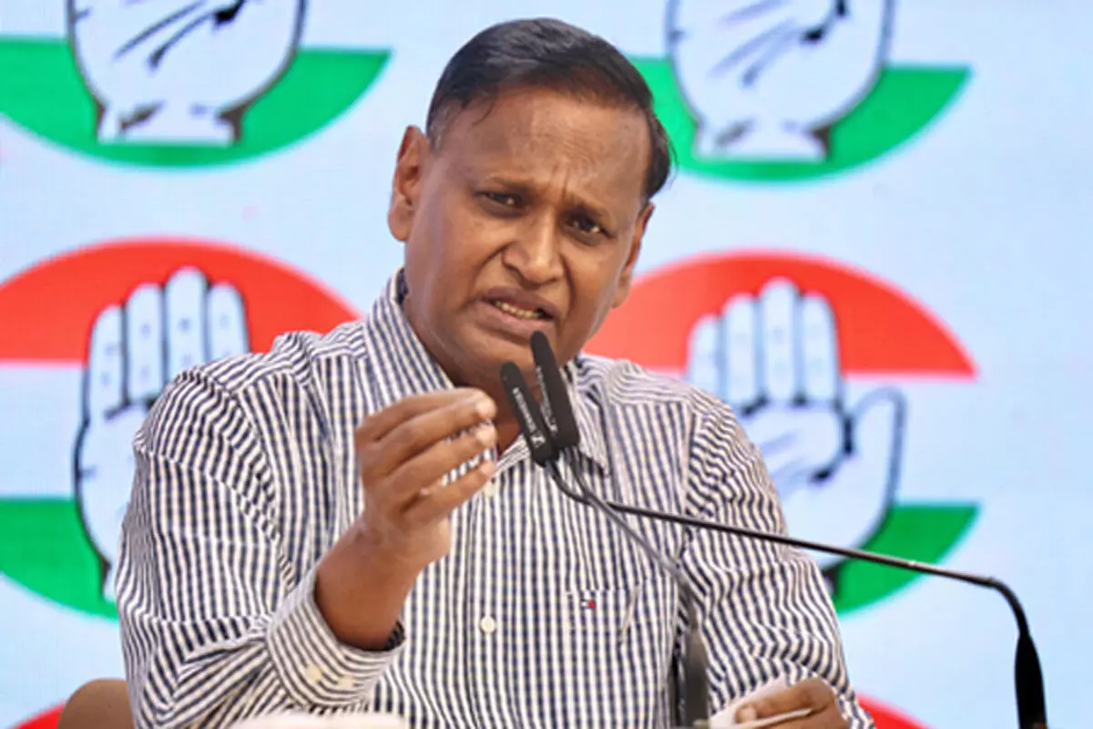 अरविंद केजरीवाल पर कांग्रेस नेता का बड़ा निशाना- ‘हर मामले में खुद ही जज बनना चाहते हैं’