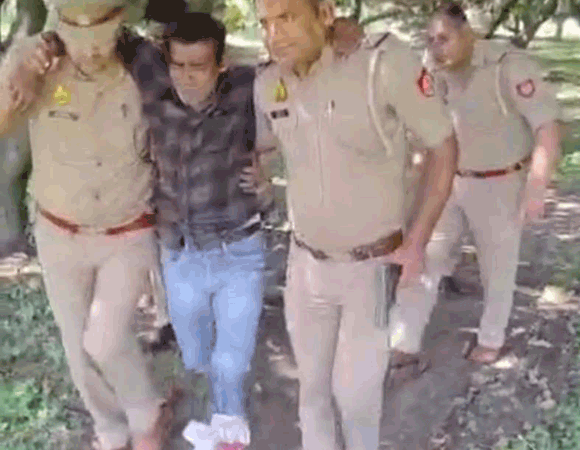 पुलिस ने मुठभेड़ में घायलावस्था में दबोचा एक शातिर गौकश, दूसरा फरार