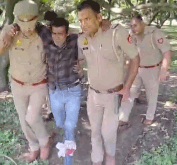 पुलिस ने मुठभेड़ में घायलावस्था में दबोचा एक शातिर गौकश, दूसरा फरार