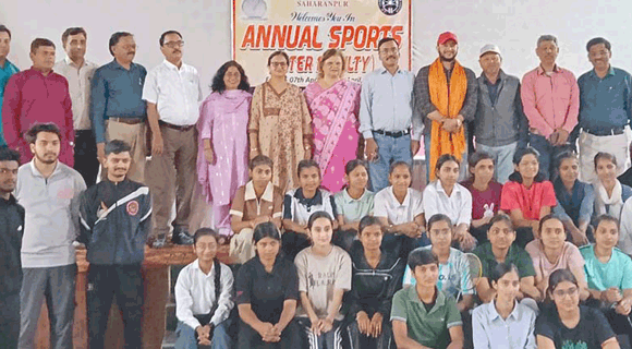 जेवी जैन कॉलेज में तीन दिवसीय वार्षिक क्रीड़ा प्रतियोगिता का शुभारंभ, बैडमिंटन व योगासन में दिखा उत्साह