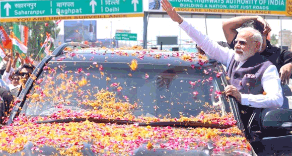 देहरादून में PM मोदी का 12 किमी रोड शो, ‘ऐसा दृश्य मैंने अपने जीवन में पहले कभी नहीं देखा’