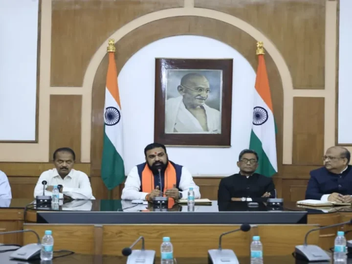 “बिहार में सिर्फ मोदी-नीतीश मॉडल ही चलेगा”, शपथ लेने के बाद सीएम सम्राट चौधरी का पहला बयान