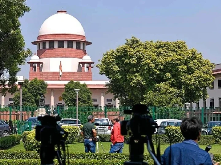 बच्ची को पढ़ाई करनी चाहिए, लेकिन उसे मां बनाने पर तुले हैं… Rape Victim के Abortion मामले में Supreme Court नाराज