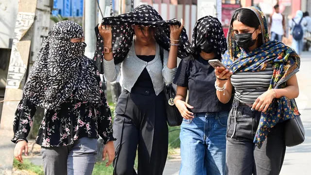 गर्मी ने तोड़ा रिकॉर्ड: यूपी, पंजाब और हरियाणा में 40°C पार पहुंचा तापमान, दिल्ली समेत इन राज्यों में हीटवेव का अलर्ट