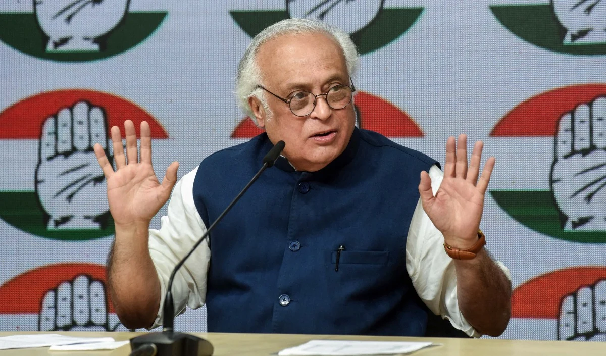 पवन खेड़ा के घर Police भेजने पर भड़के जयराम रमेश, बोले- CM Himanta परेशान और डरे हुए हैं