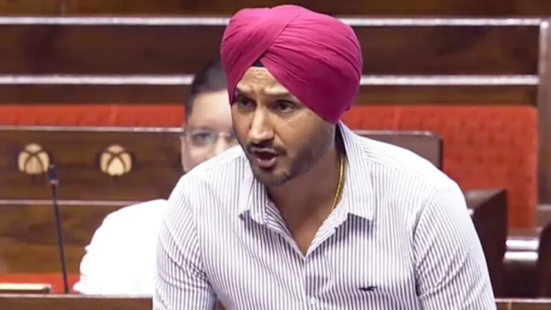 AAP छोड़ने वाले राज्यसभा सांसद हरभजन सिंह पहुंचे हाई कोर्ट, कर दी ये बड़ी मांग