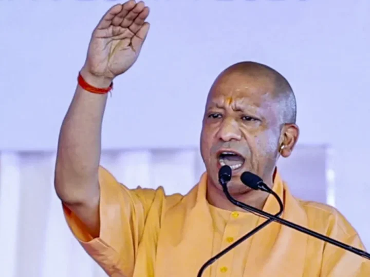 नोएडा में मजदूरों का प्रदर्शन: CM योगी के निर्देश के बाद श्रम विभाग का बड़ा फैसला, हाई लेवल कमेटी का गठन