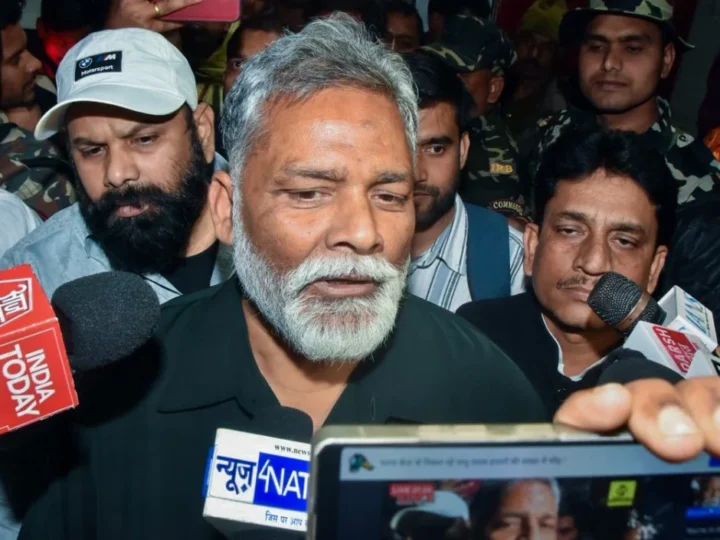 नेताओं के Bed से शुरू होता है 90% महिलाओं का Political Career… Pappu Yadav के बिगड़े बोल, महिला आयोग ने भेजा Notice