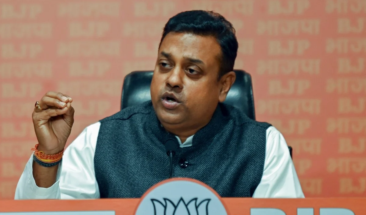 प्रधानमंत्री मोदी पर खरगे की आतंकवादी टिप्पणी से बवाल, BJP बोली- Congress मांगे माफी