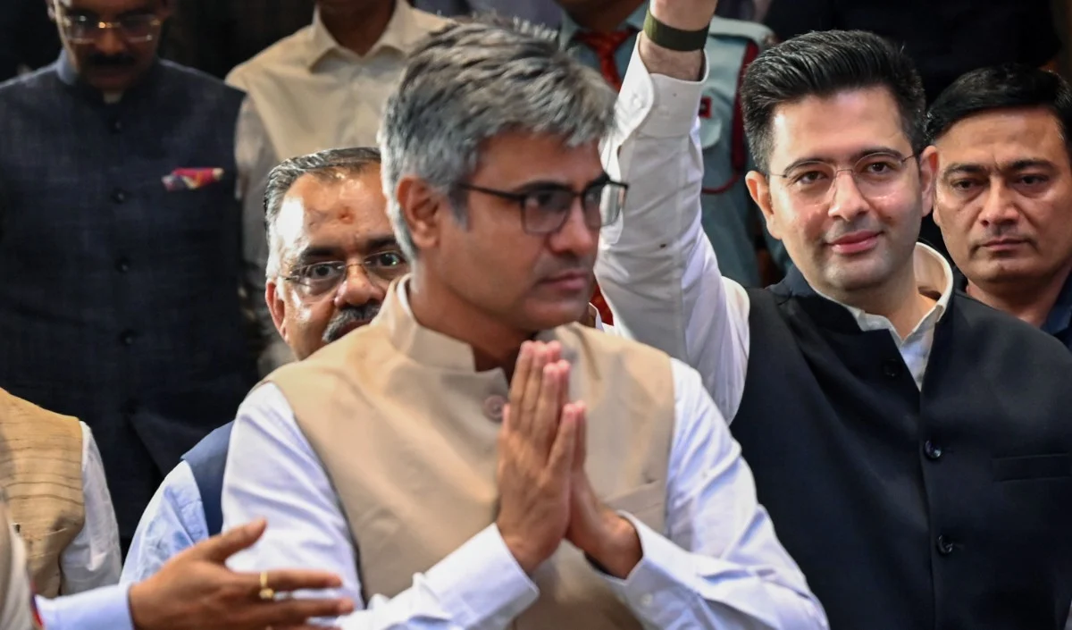 ना राघव ना स्वाति, Sandeep Pathak का जाना AAP के लिए सबसे बड़ा झटका